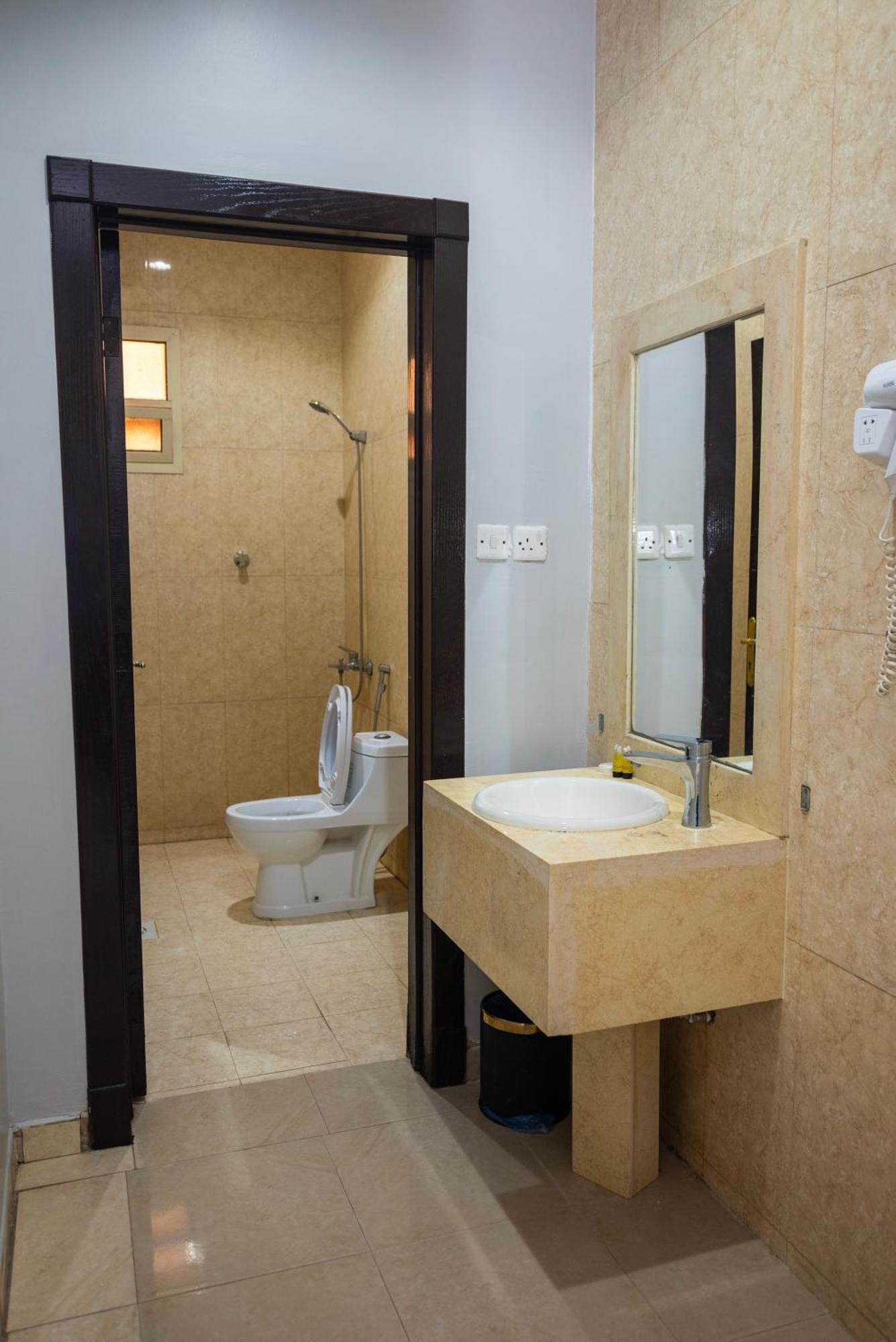 Ahlin Serviced Apartments Rijad Zewnętrze zdjęcie